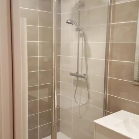 Chez Alexandra Couette-café