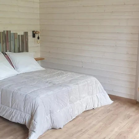 Chez Alexandra Louchats