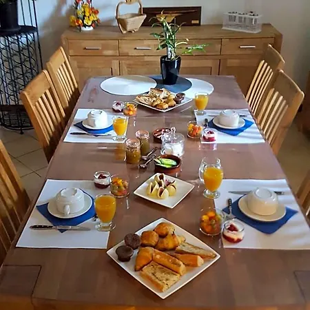 Bed & Breakfast Chez Alexandra 3*