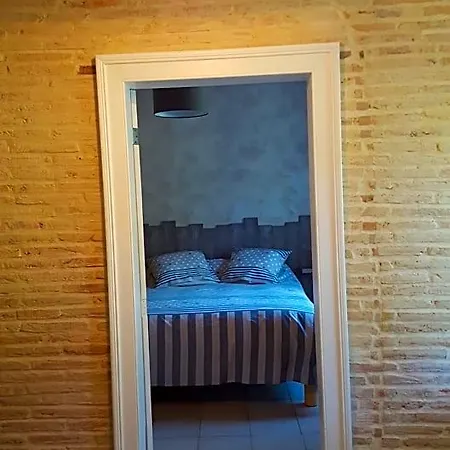 Chez Alexandra Bed & Breakfast 3*