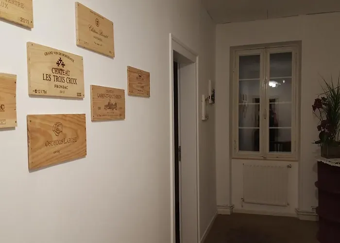 Chez Alexandra Louchats