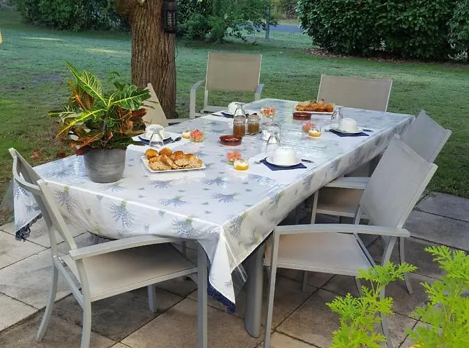 Chez Alexandra 3* Louchats