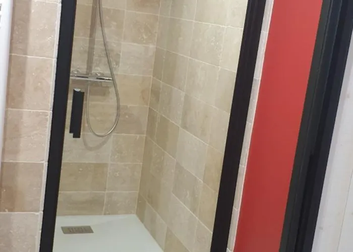 Chez Alexandra Bed & Breakfast Louchats